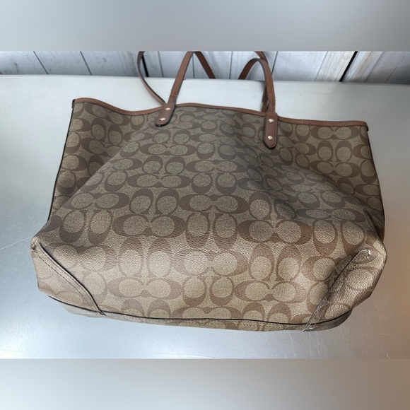 COACH CITY TOTE BROWN MONOGRAM LOGO WITH TAN INTERIOR REVERSIBLE - Picture 4 of 9